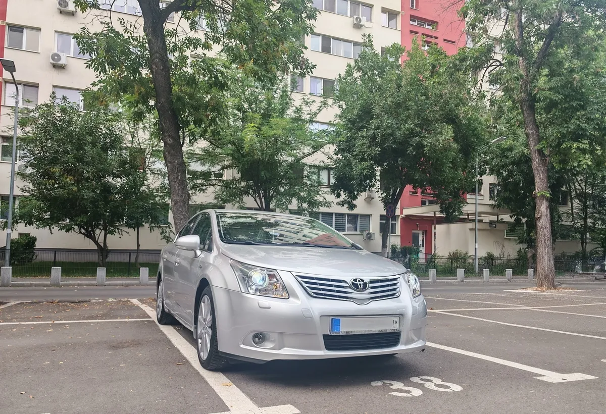 Toyota Avensis
