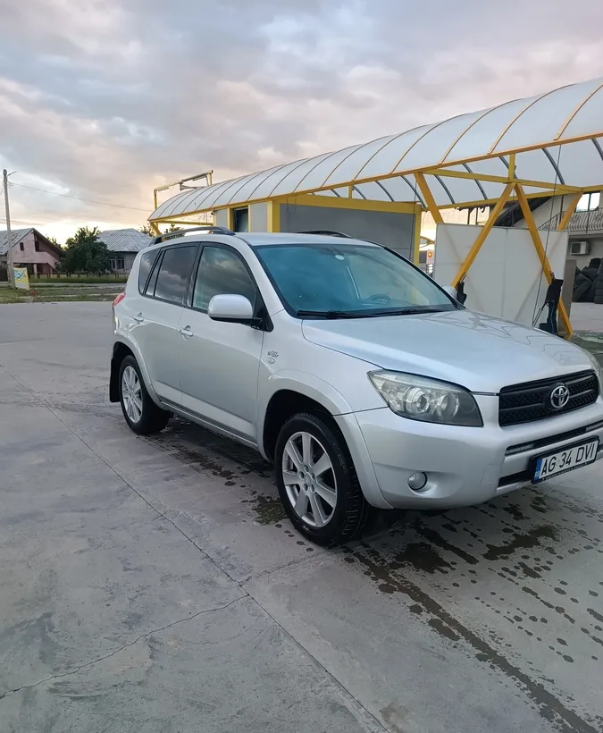 Toyota rav 4