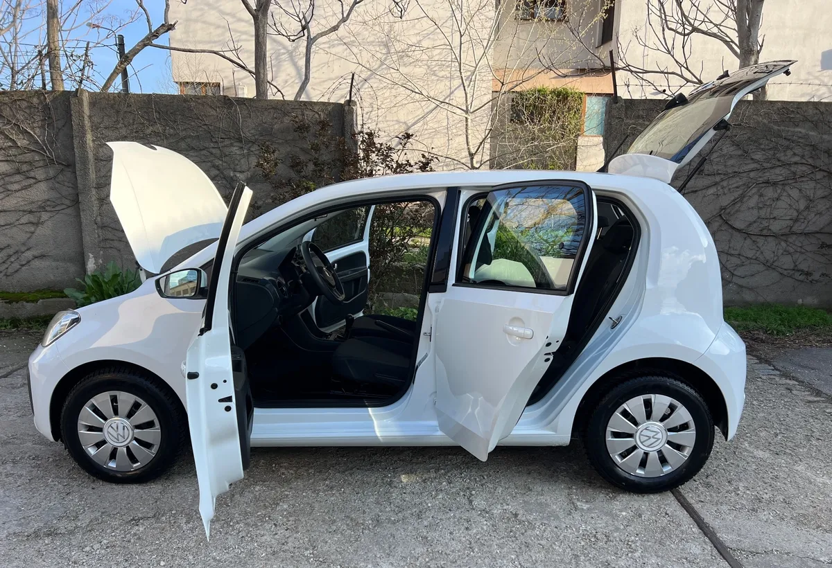 Volkswagen Up