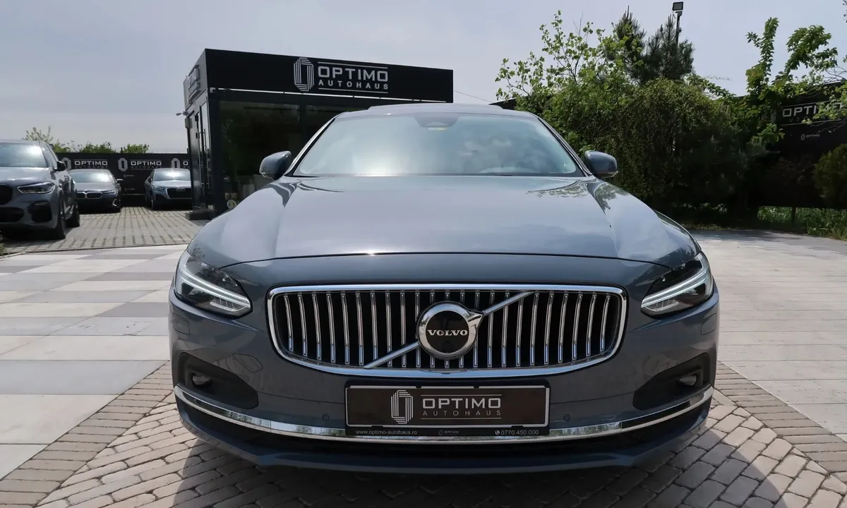 Volvo S90