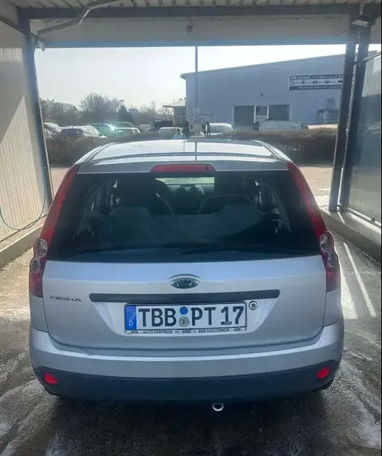 Ford fiesta 2009 motor 1 4 masina personala