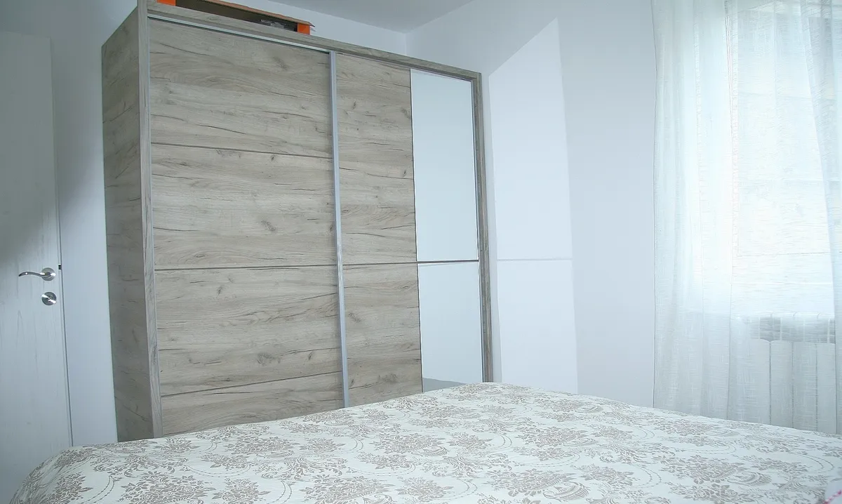 Cismigiu Piata Mihail Kogalniceanu super apartament 2 camere etaj 1
