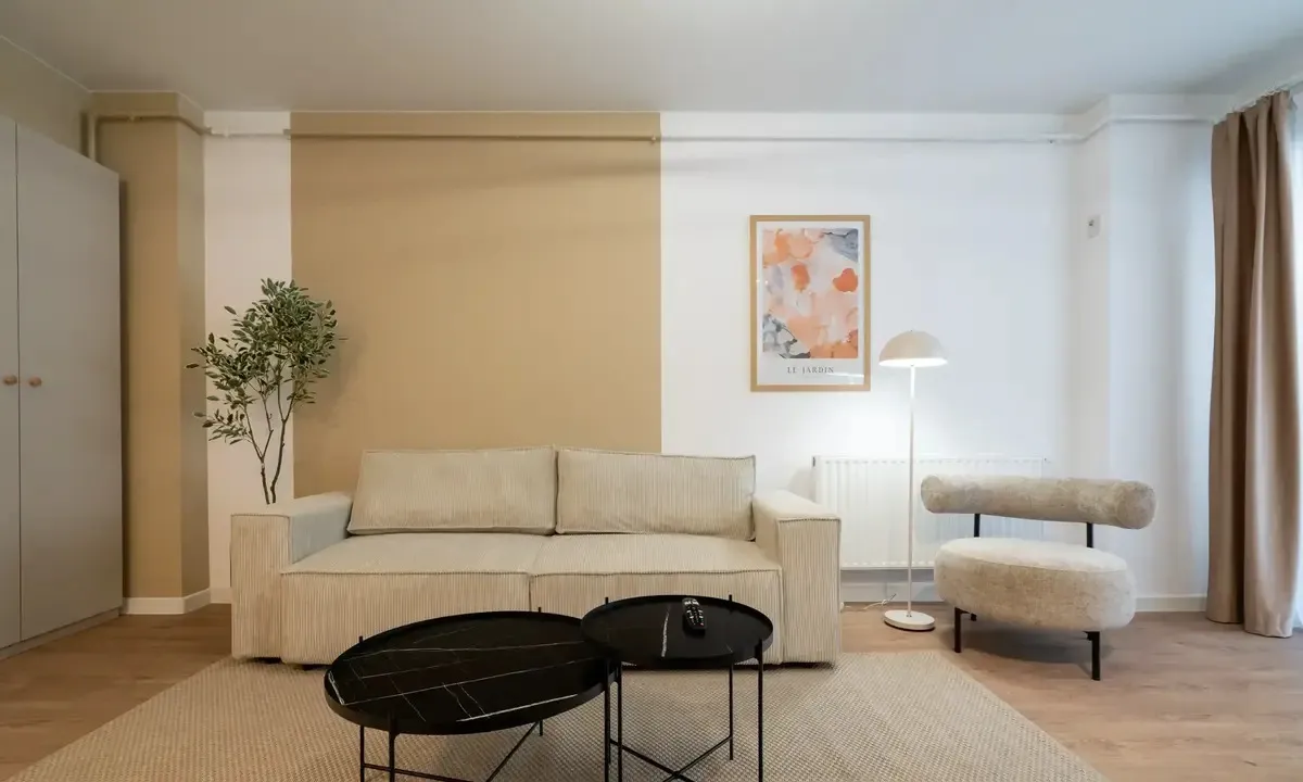 Apartament 2 camere Vanzare Mobilat cu Designer Direct Propietar