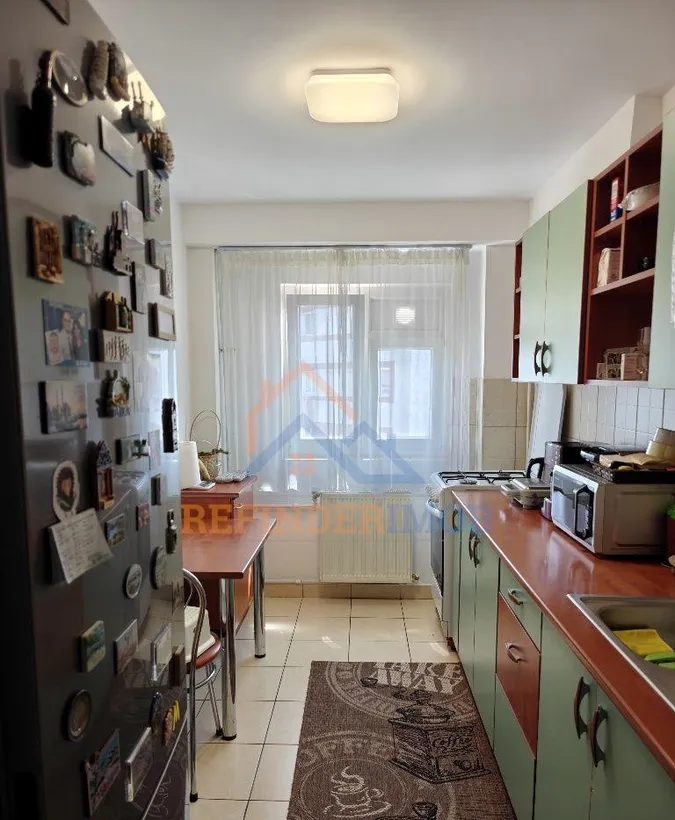 Titan Apartament de vanzare cu 2 camere zona Titan Metrou 1 Decembrie 1918