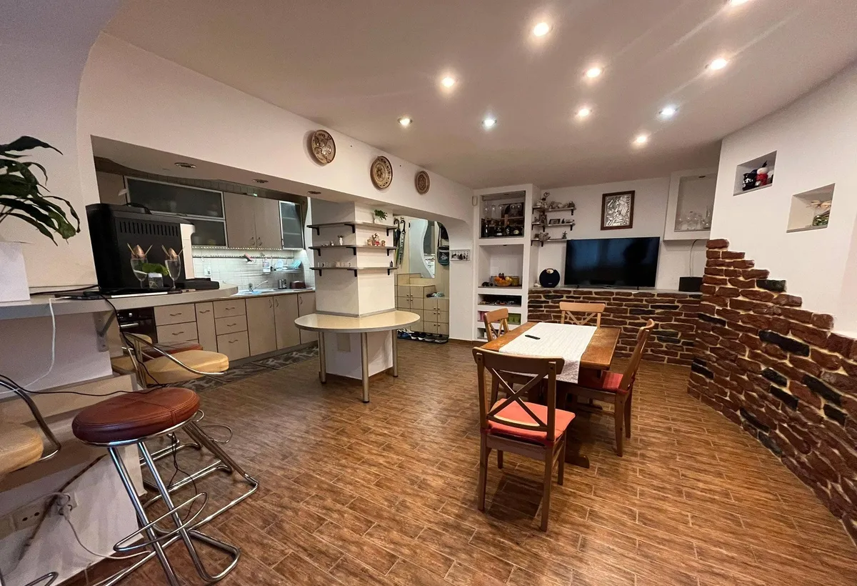 Colentina Avion apartament 4 camere 96 mp etaj 4/10 2 bai 2 balcoane