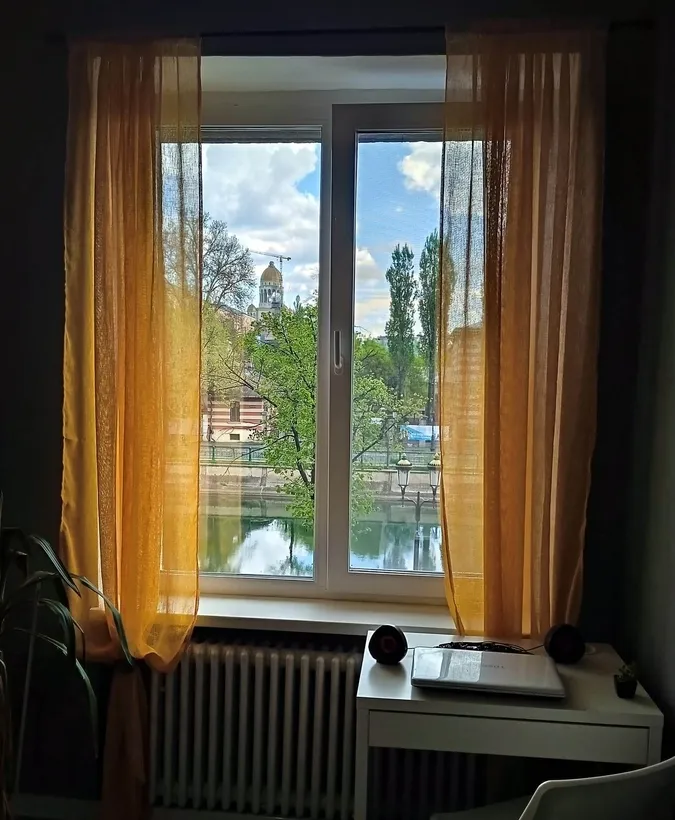 Piata Operei ap Metrou Eroilor Facultatea de Drept zona Kogalniceanu