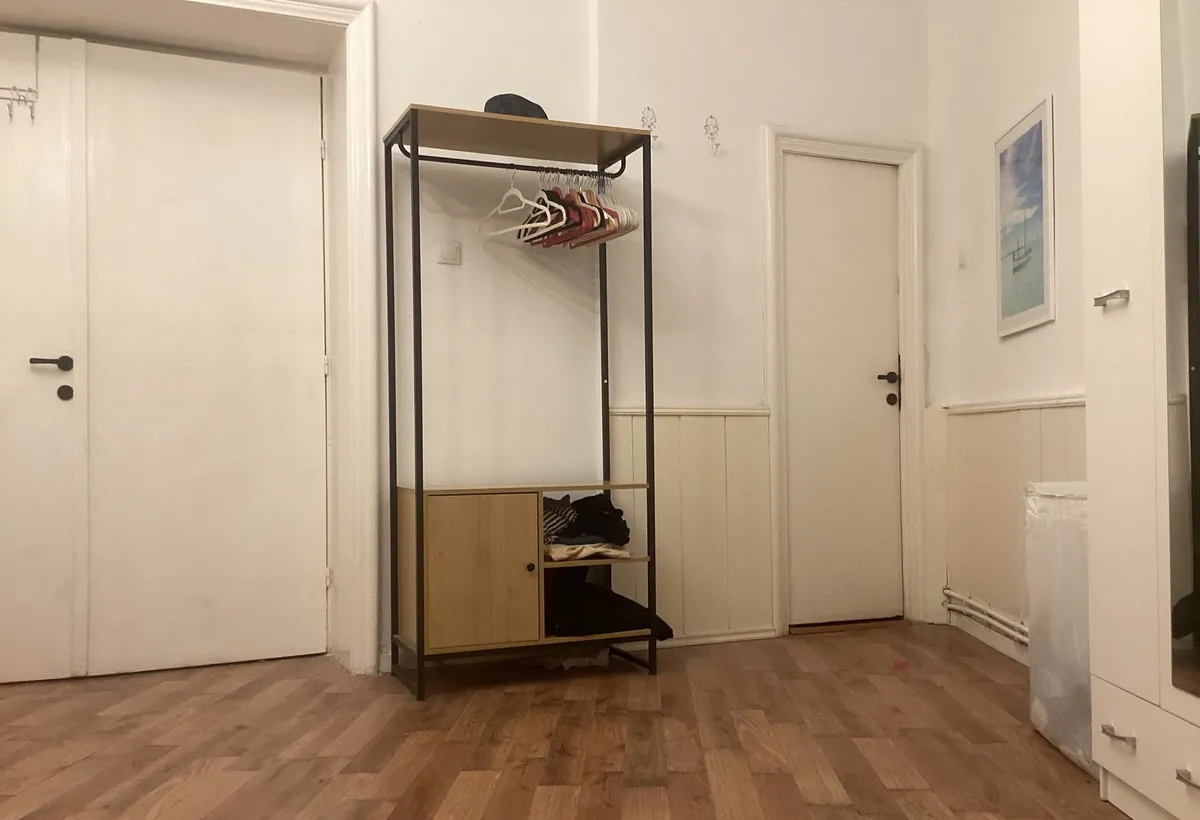 Hala Traian - Calarasilor Apartament 2 camere 57 mp curte si boxa centra