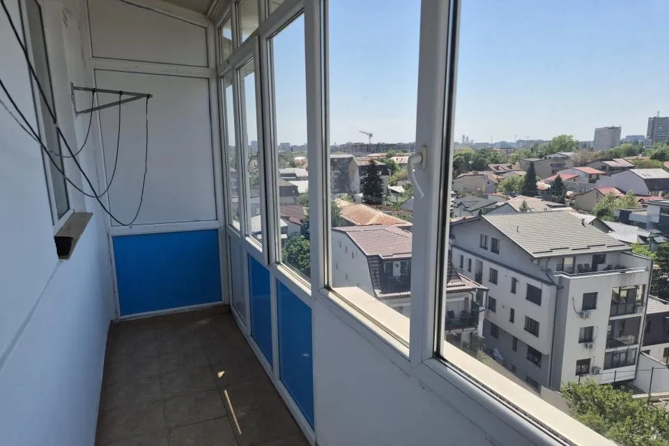Metrou 1 Mai apartament 2 camere fara risc seismic se accepta credit