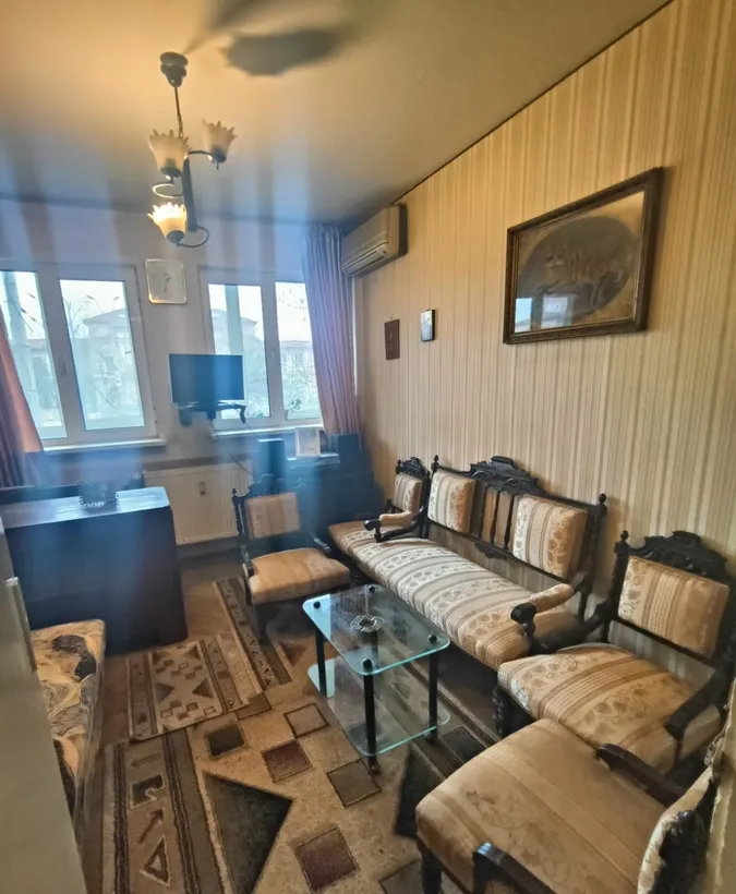 Victoriei Iancu de Hunedoara Liceu Tonitza apartament 3 camere