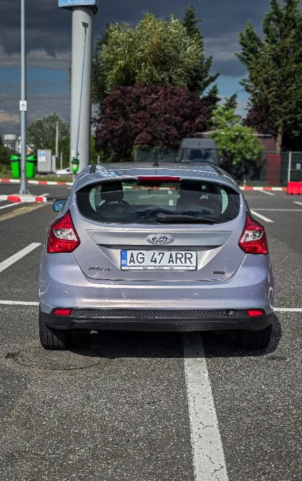 Ford Focus 3 -2011- 1 6tdci 3 500 eur