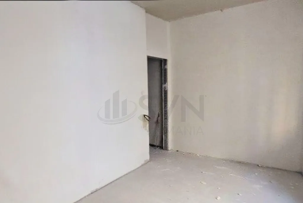 Apartament lux 4 camere 156 mp utili an 2026