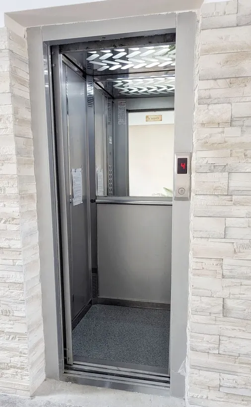 Metrou Dristor Decebal Prima Inchiriere Studio 40 mp Boiler ac