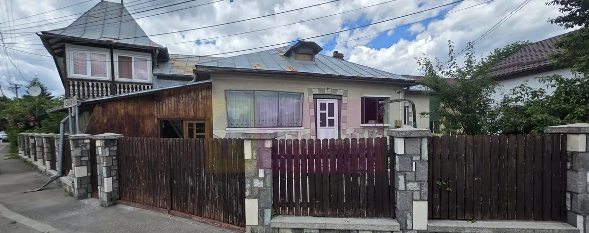 Casa cu 5 camere de vanzare in Breaza