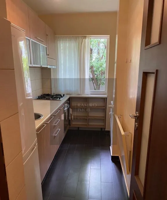 Apartament 2 camere/ 53 mp/ an 1987/ sector 3