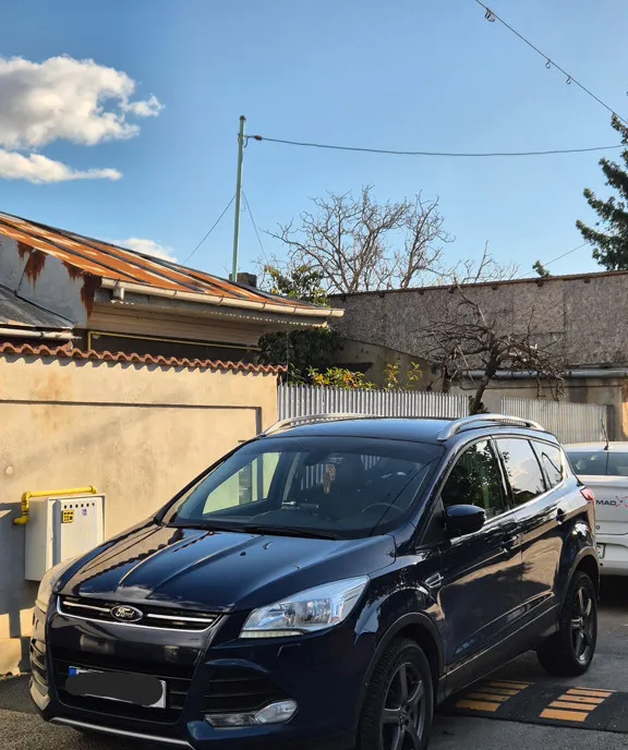Ford Kuga AWD 2013 8 000 eur