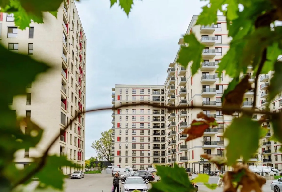 Drumul Taberei Garsoniera 41 mp decomandata Exigent Plaza Faza 5