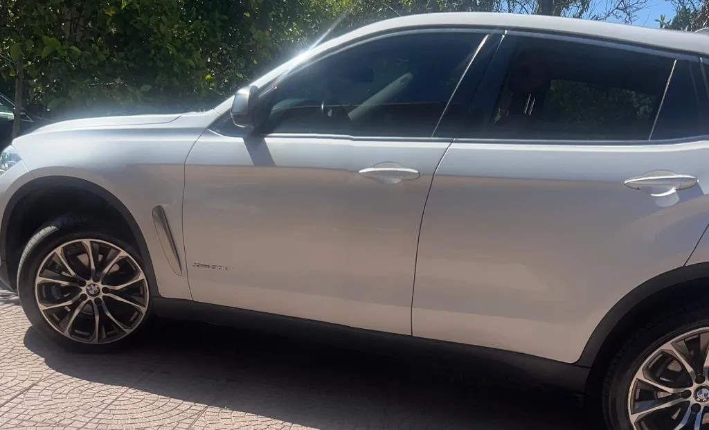 BMW X6 model F16 3 0 XDrive an 2020 P F 20 300 eur
