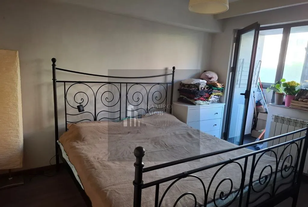 Ap 3 camere metrou piata sudului