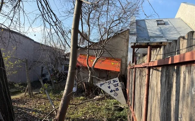 Sector 1 vanzare casa demolabila
