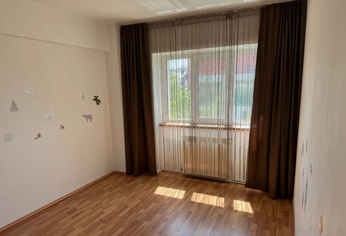 Lacul Tei Barbu Vacarescu Opanez Apartament cu 3 camere de vanzare