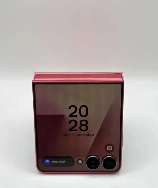 Samsung Z Flip7 5G