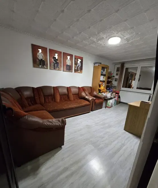 Ap 3 cam decom mobilat utilat metrou Aparatorii parcare