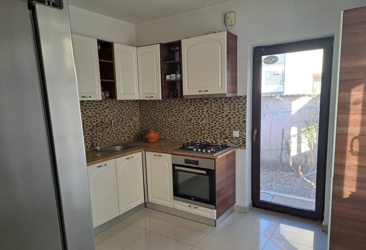 Bragadiru Safirului vila P 1 4 camere 2 bai sp 112 mp teren 300 mp