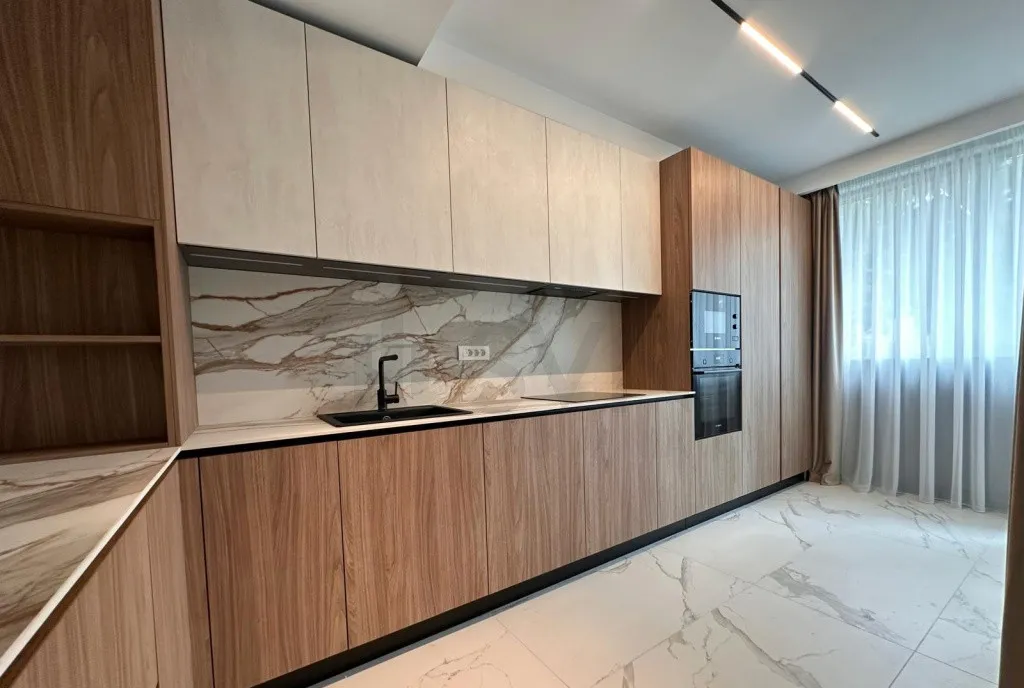 Apartament 4 camere Aviatorilor l Bloc Boutique