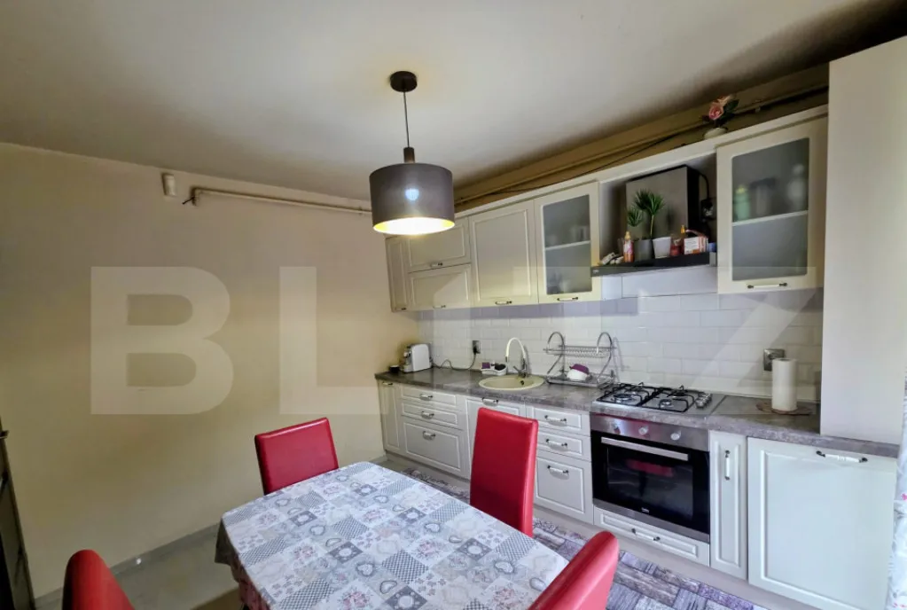 Duplex modern de vanzare Mobilat si utilat Curte propr