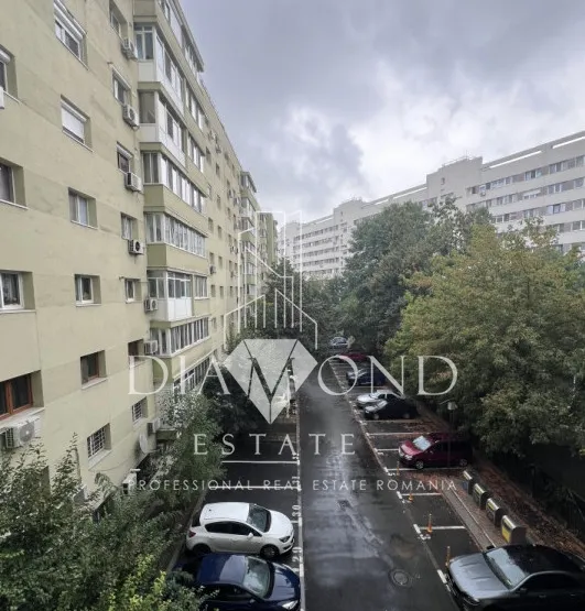 Militari Metrou Gorjului si Lujerului I 3 camere semidecomandat 2 bai