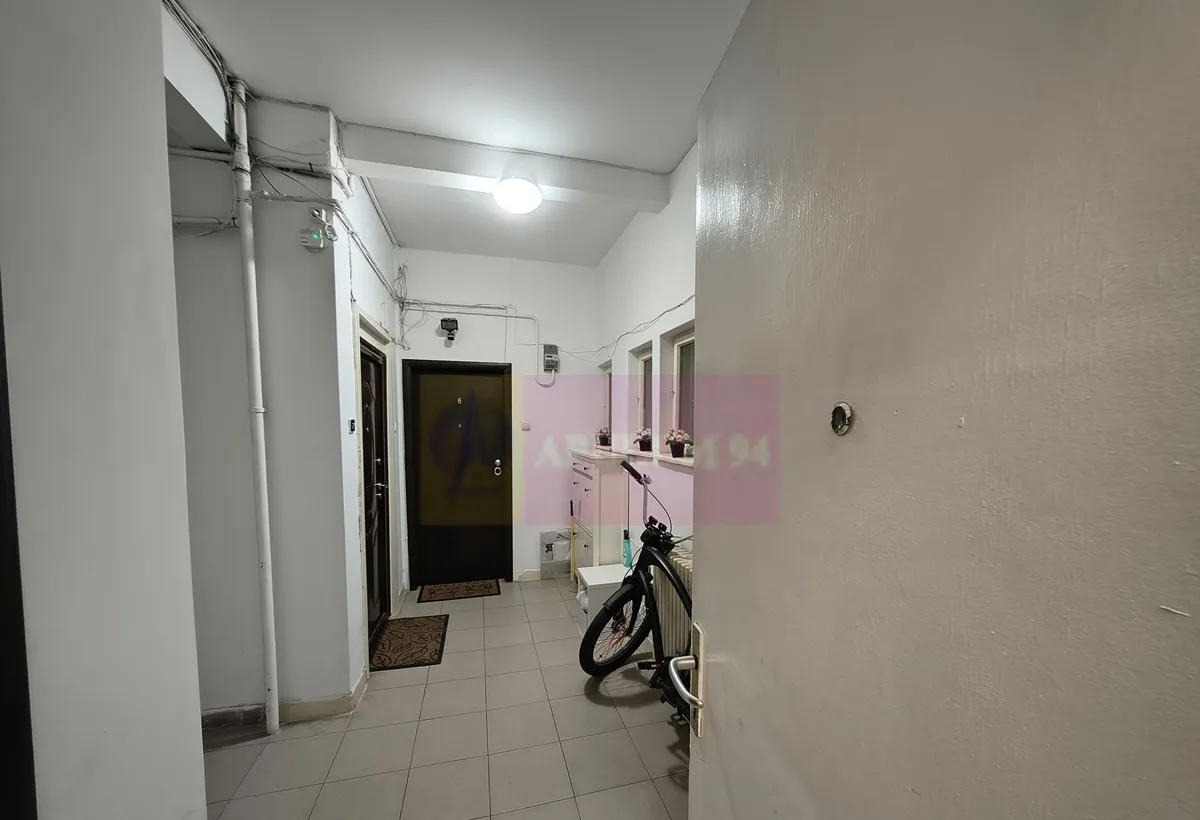 Garsoniera de inchiriat Ultracentral Intre Piata Romana si Dorobanti