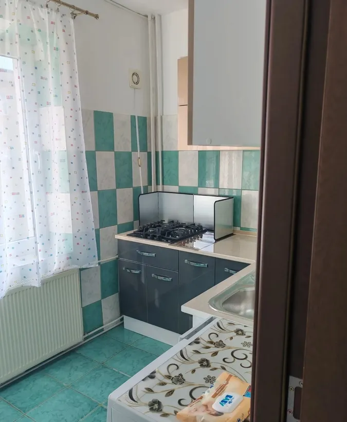 Gorjului garsoniera de inchiriat
