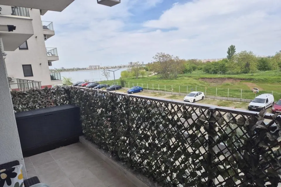 Lacul Morii apartament 2 camenre de inchiriat cu parcare aer conditionat centrala proprie