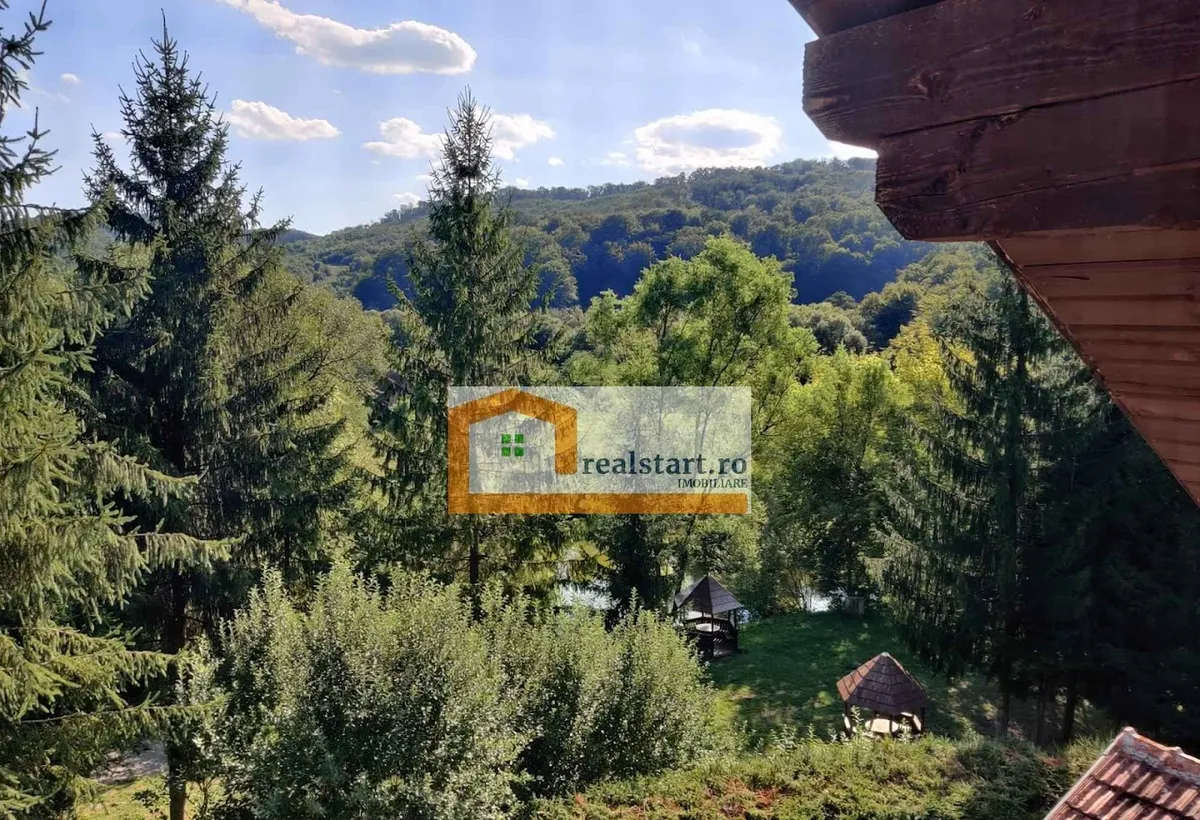 Sighisoara Restaurant cu MiniPensiune 800mp 1 8ha teren Via Transilvanica