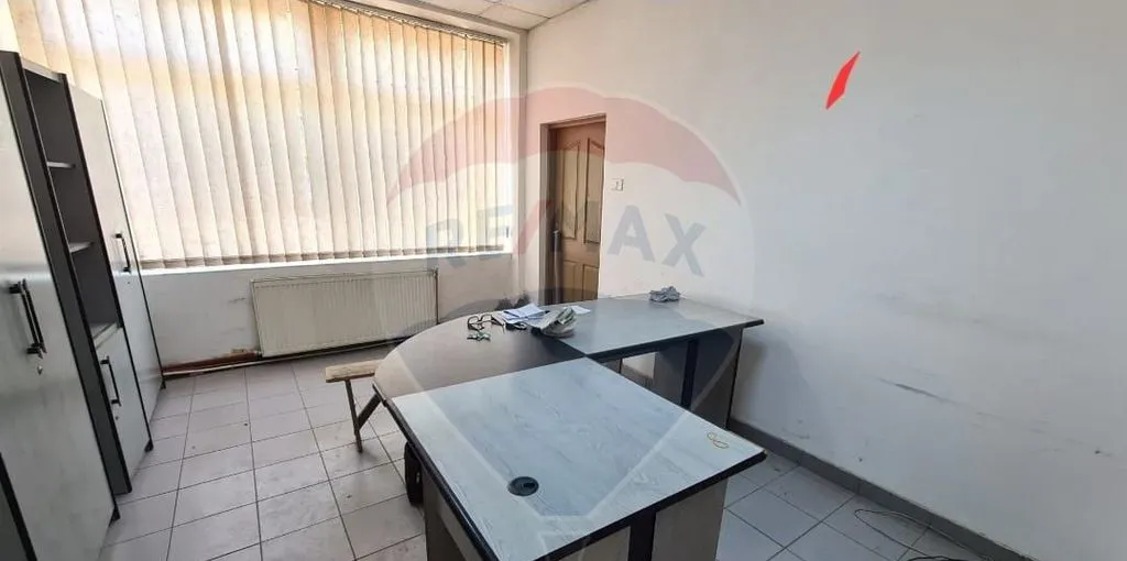 Casa batraneasca Laz comuna Dezna teren 2800 mp teren