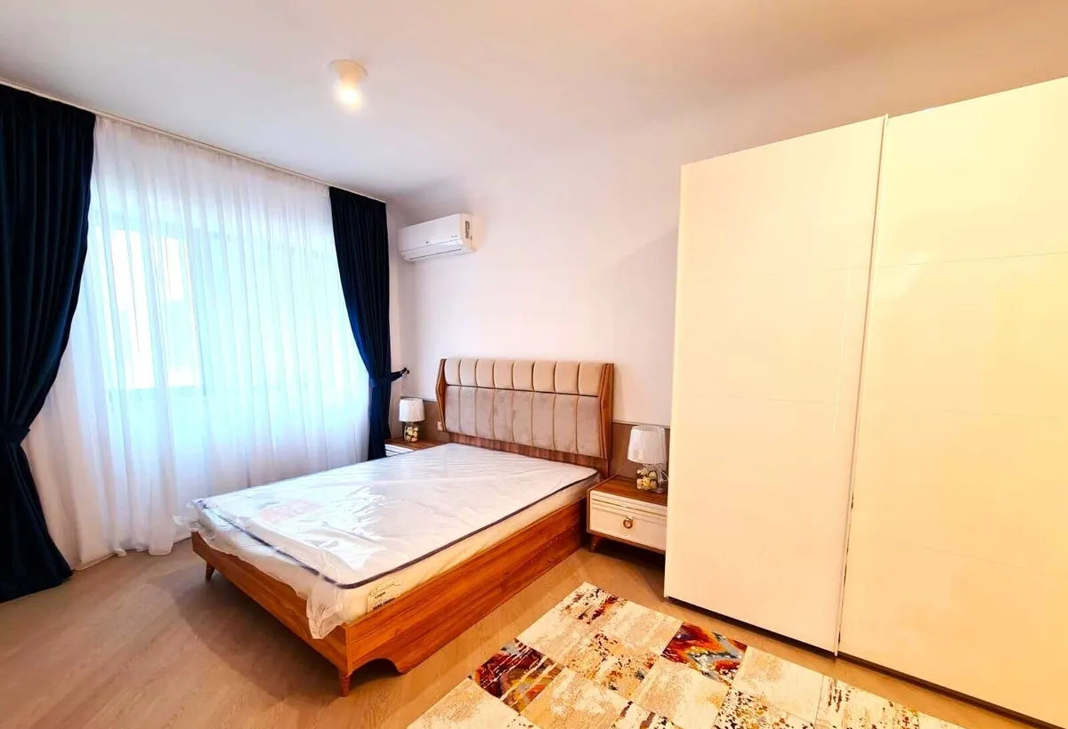 Trei camere de inchiriat Cortina North Pipera 1