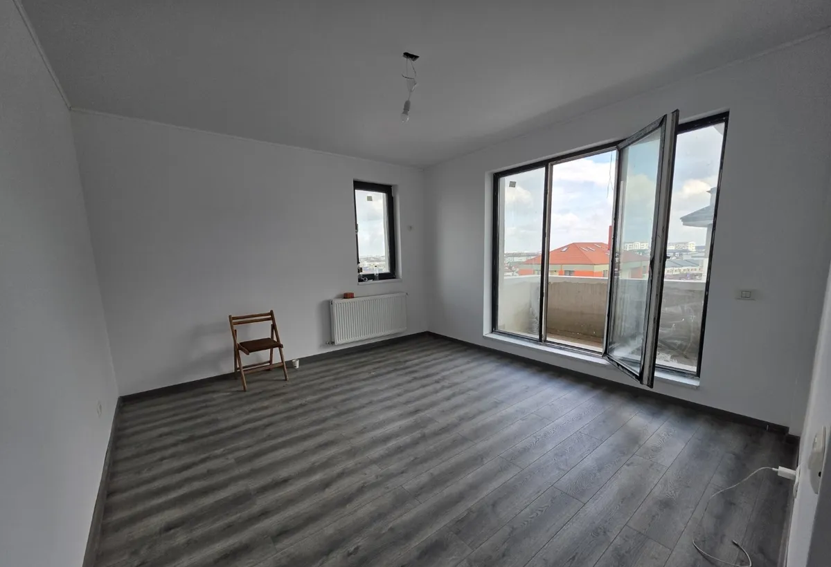 Chiajna pe strada Ilie Petre centrala balcon