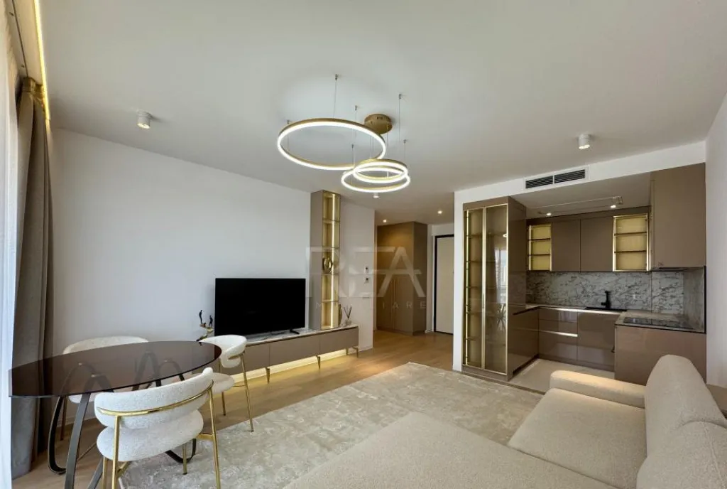2 camere mobilat si utilat complet in One Lake Club