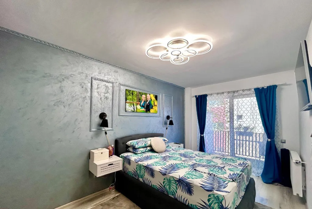 Apartament cu 3 camere mobilat si utilat lux