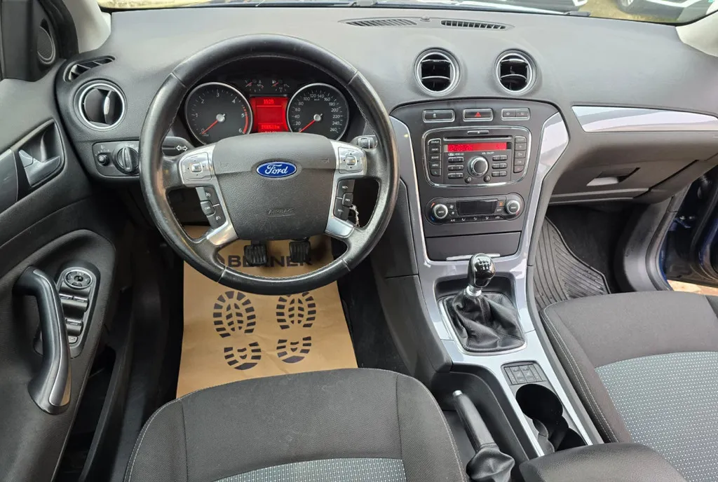 Ford Mondeo 2 0tdci/140cp 2014 TVA Deductibil 4 990 eur