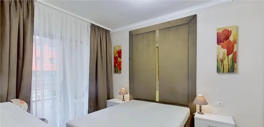 Imobil 2 camere decomandat 58 mp Urban Phenta zona coresi