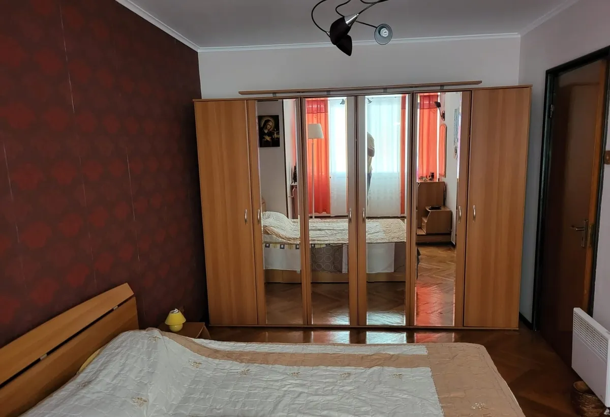 Baba Novac 5 minute parc ior si mall Park Lake 10 minute metrou Dristor