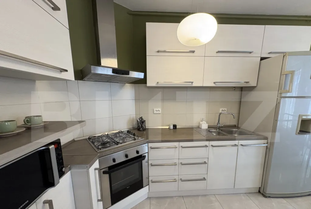 Apartament 3 camere modern zona Centrala