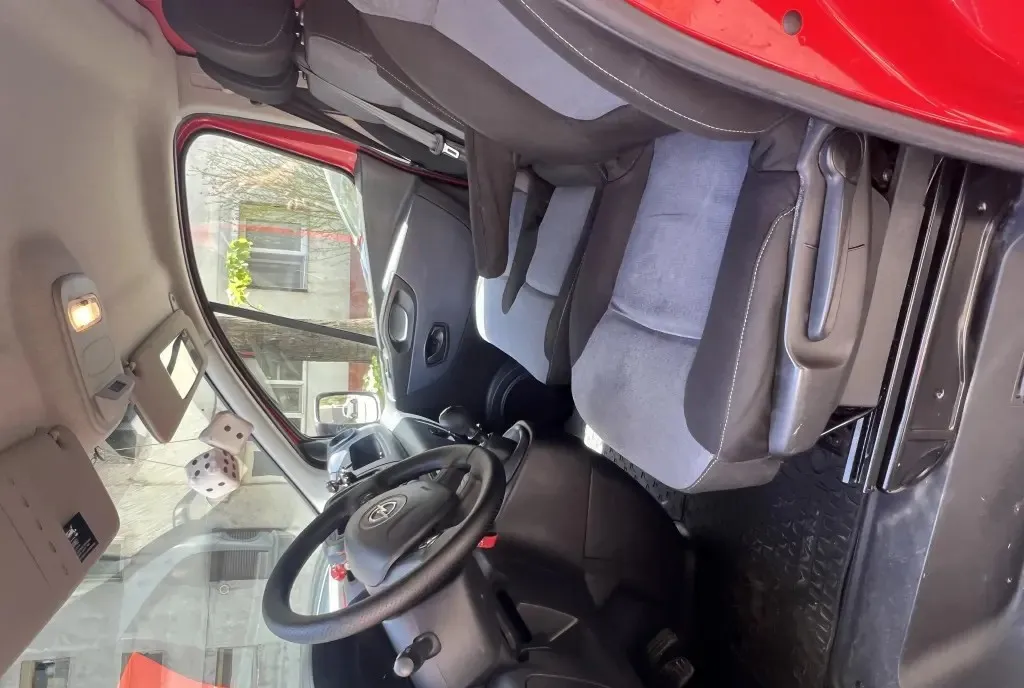 Opel vivaro 1 6 Biturbo 9 900 eur
