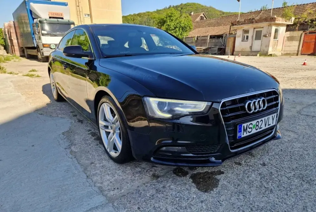 Audi a5 s line proprietar 8 500 eur