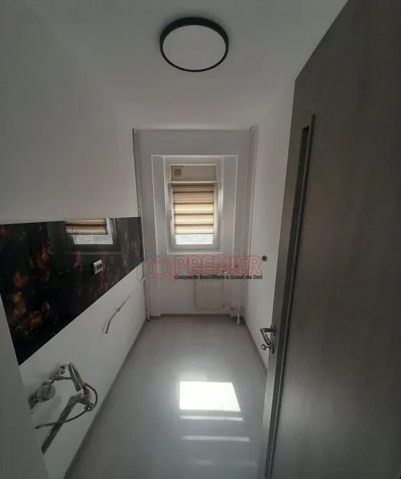 2 Camere Renovat Bd Brancoveanu Metrou la cateva