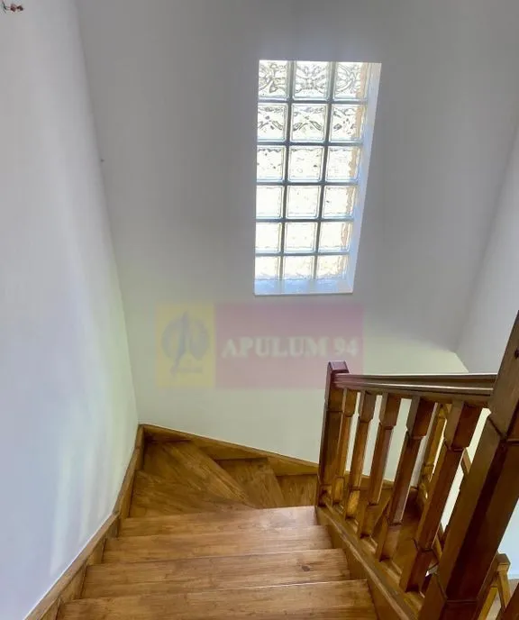 Duplex in vila 4 camere renovat 2025 curte 250 mp M