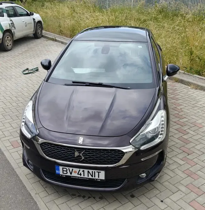 Citroen Ds5 facelift 2017 132000km reali 9 999 eur