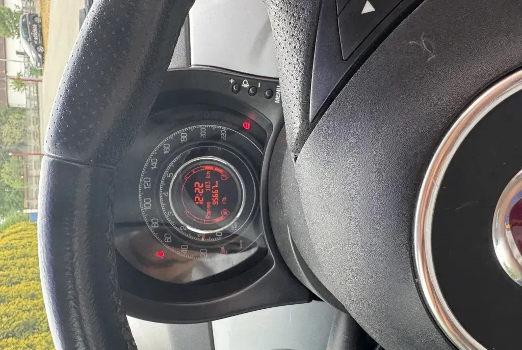 Fiat 500 arata si merge perfect 4 950 eur