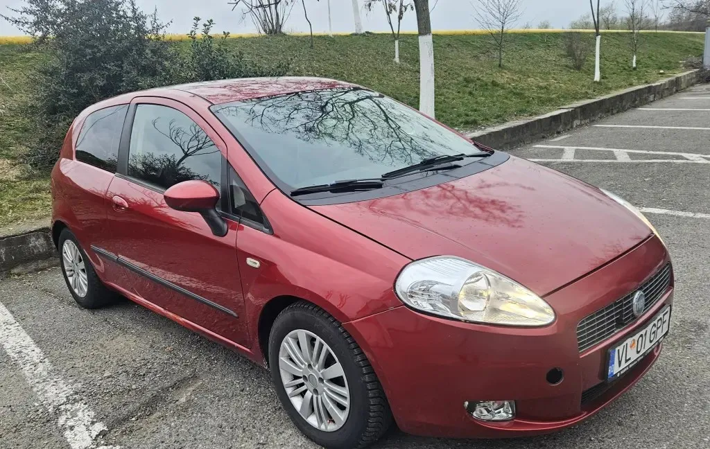 Fiat grande punto 1 3 90 cai 1 250 eur